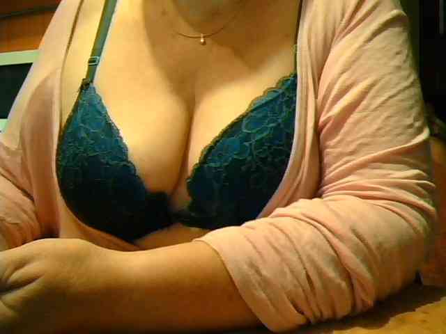GapeMyHole webcam