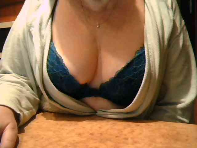 GapeMyHole webcam
