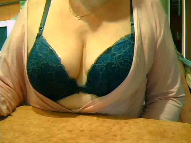 GapeMyHole webcam