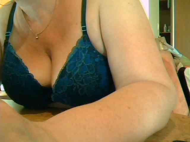 GapeMyHole webcam