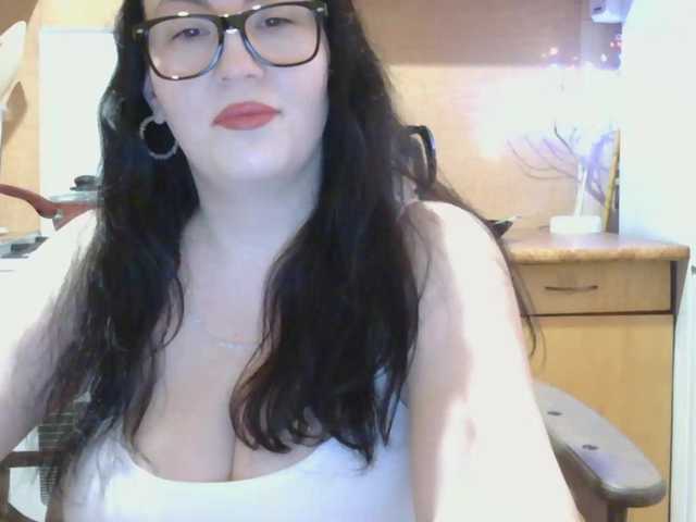 tatianamedi's BongaCams show and profile