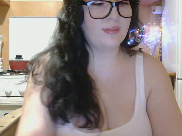 le modèle tatianamedi est en webcam porno dans un show sur le site bongacams, il possède les tags suivants: Latino/Hispanic,Brunette,Hairy