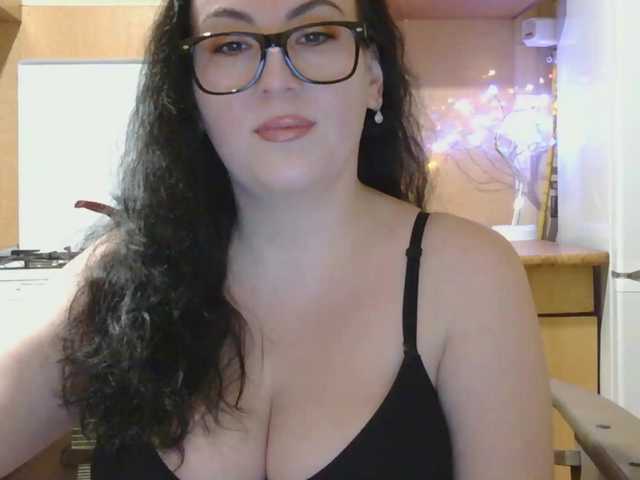 tatianamedi's BongaCams show and profile