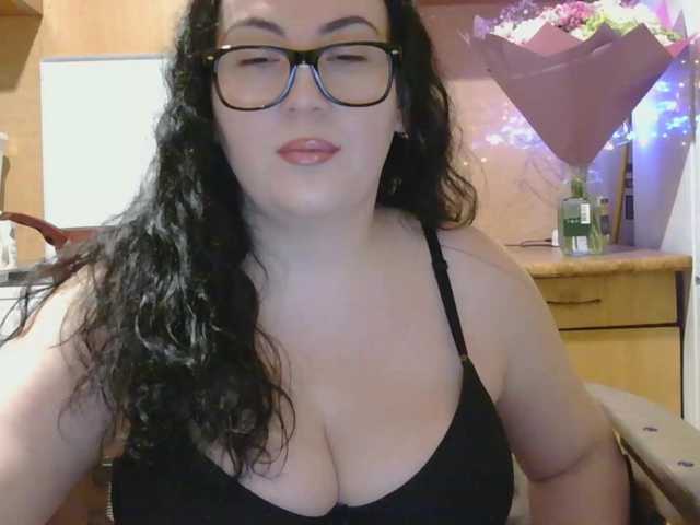 tatianamedi's BongaCams show and profile