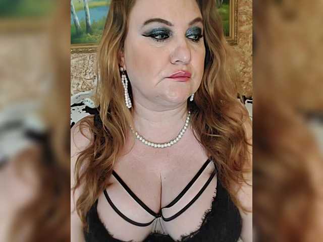 milli1983 Live Cam on BongaCams