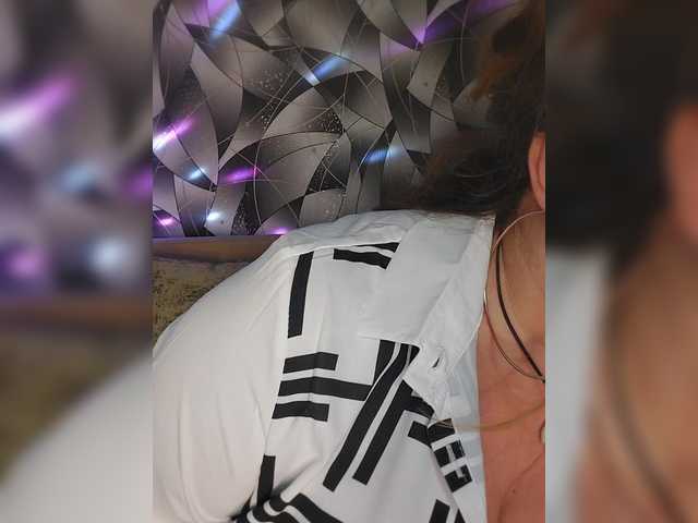 milli1983 live sex show