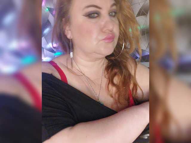 milli1983 from BongaCams