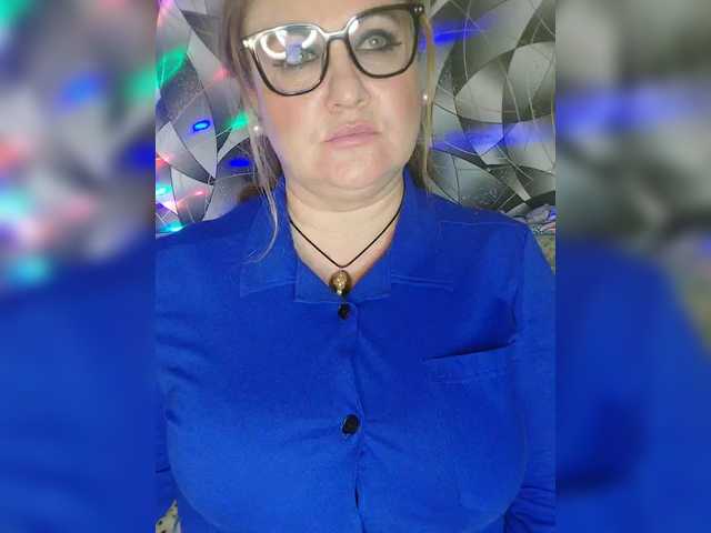 milli1983 live sex show