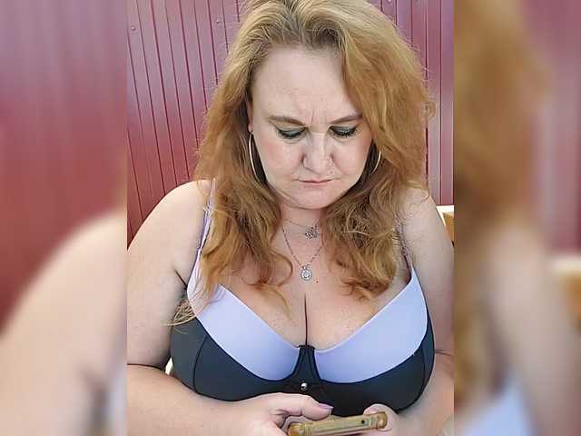 milli1983 Live Cam Chat on BongaCams
