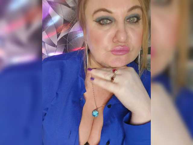 milli1983 live sex show