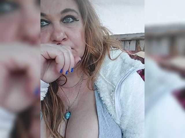 milli1983 live sex show