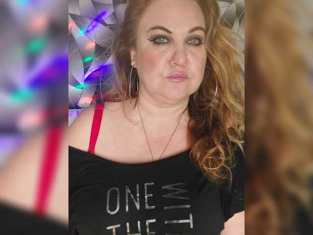 milli1983 — Domi is powered by 26 tokens. Lovense is powered by 2 tokens. Favorite Vibration 88 tokens on Lovense   @total - countdown: @sofar collected, @remainIt I'm sitting naked for the rest of the time