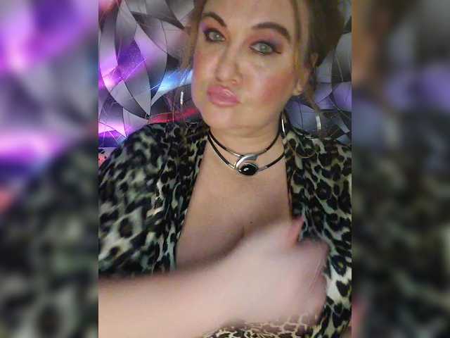 milli1983's BongaCams show and profile