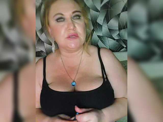 milli1983 from BongaCams