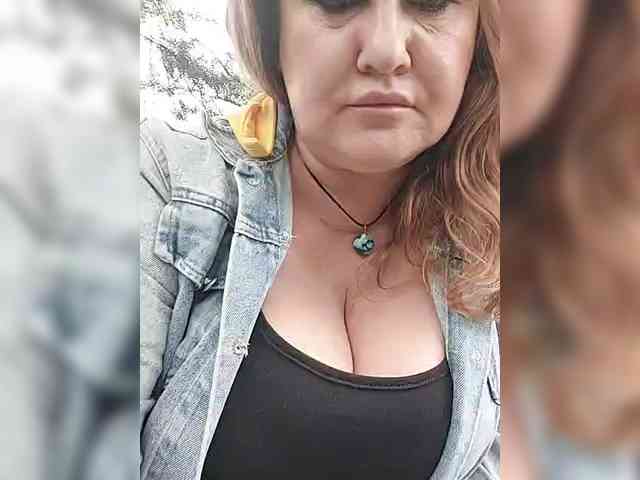 milli1983 Live Webcam on BongaCams