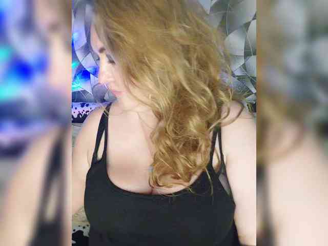 milli1983 Live Webcam on BongaCams