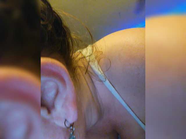 Prurient-Gem's BongaCams show and profile