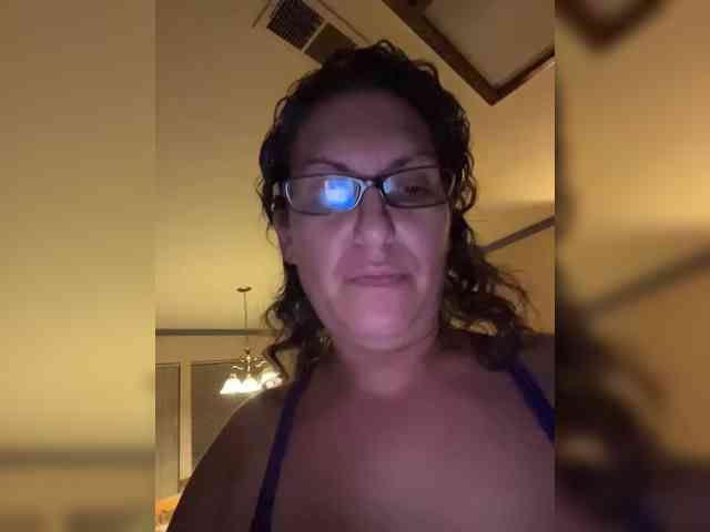 PrurientGem webcam