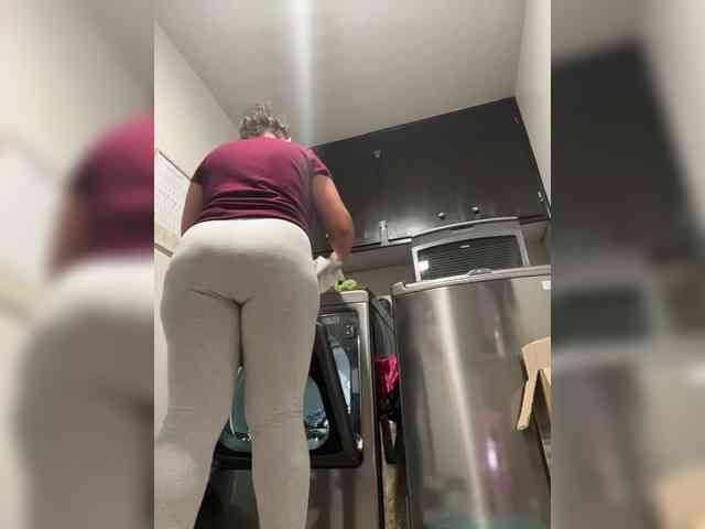 PrurientGem webcam