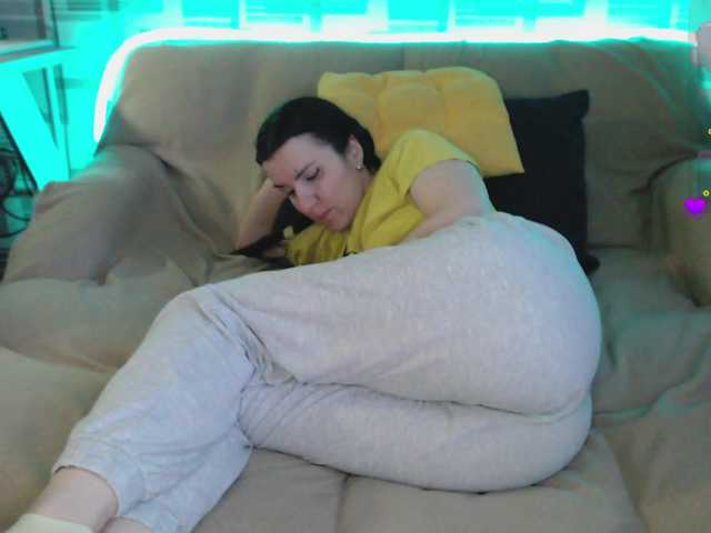 camkittana's BongaCams show and profile