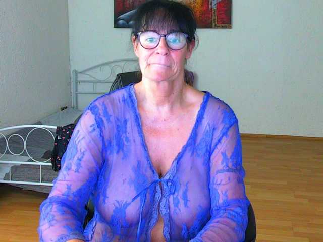 illymaus's BongaCams show and profile