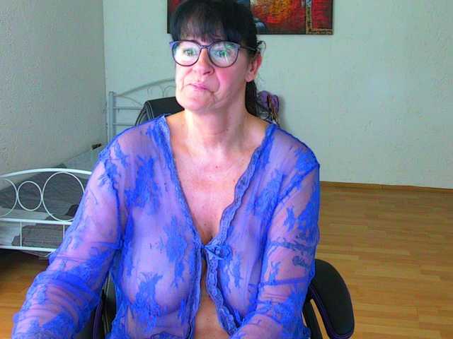 illymaus's BongaCams show and profile