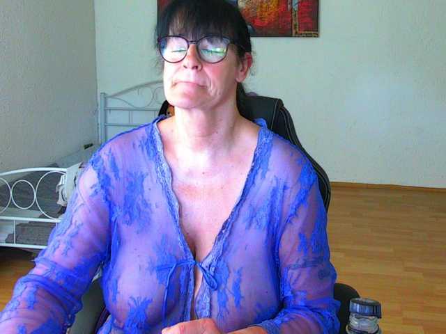 illymaus's BongaCams show and profile