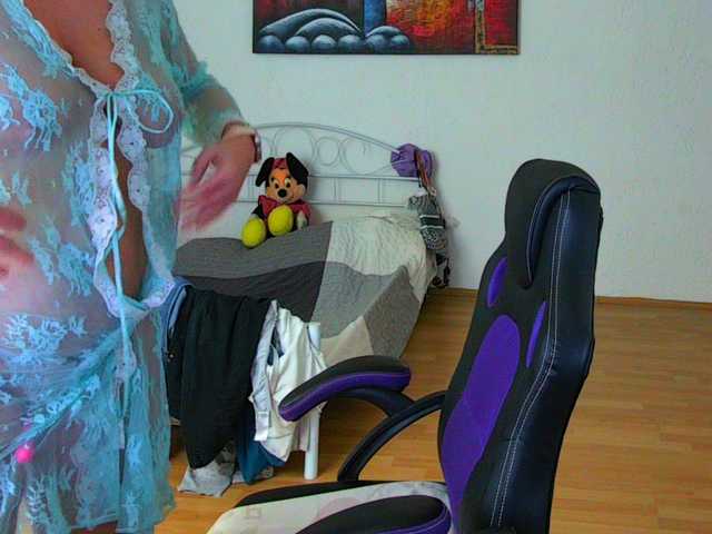 illymaus's BongaCams show and profile