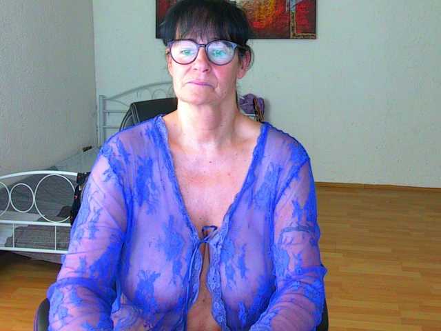 illymaus's BongaCams show and profile