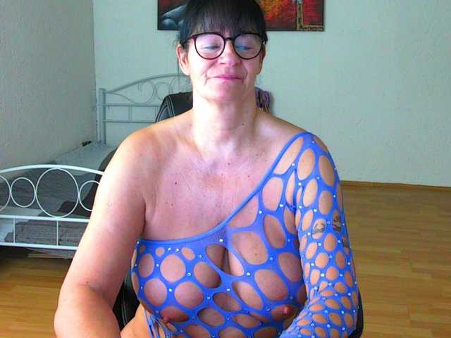 illymaus's BongaCams show and profile