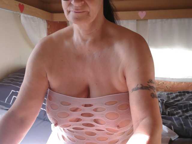 illymaus's BongaCams show and profile