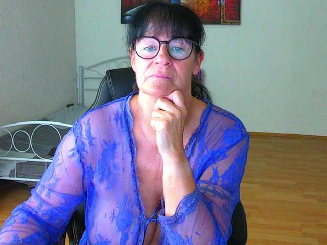 illymaus live sex show