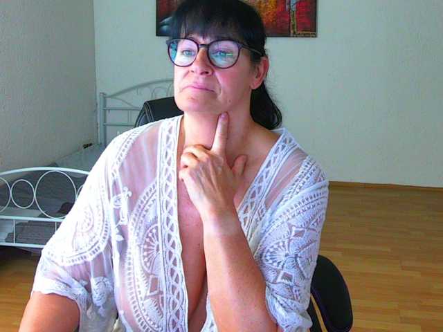 illymaus's BongaCams show and profile