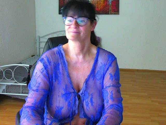 illymaus's BongaCams show and profile