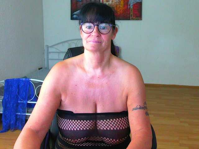 illymaus's BongaCams show and profile