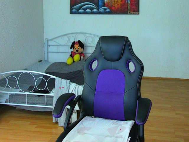 illymaus's BongaCams show and profile