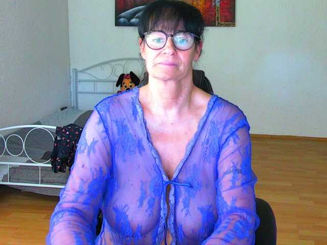 illymaus's BongaCams show and profile