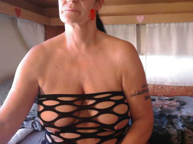 illymaus's BongaCams show and profile