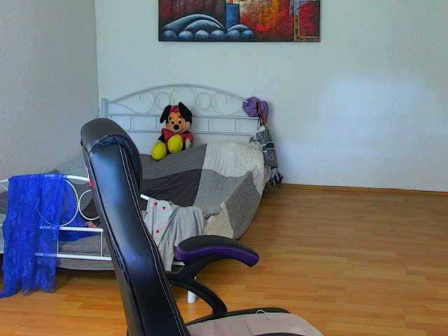 illymaus live sex show