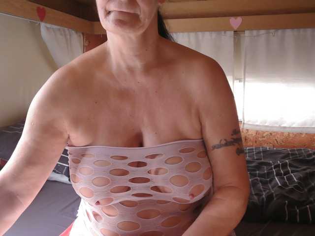 illymaus's BongaCams show and profile