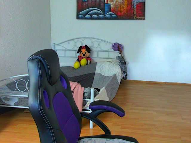 illymaus's BongaCams show and profile