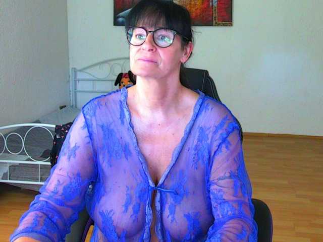 illymaus's BongaCams show and profile