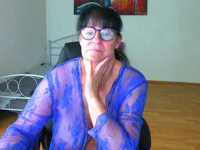 illymaus's BongaCams show and profile