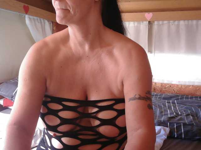 illymaus's BongaCams show and profile