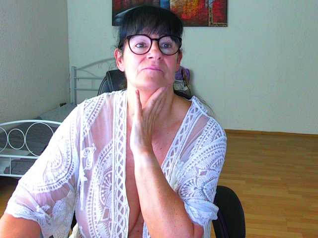 illymaus's BongaCams show and profile