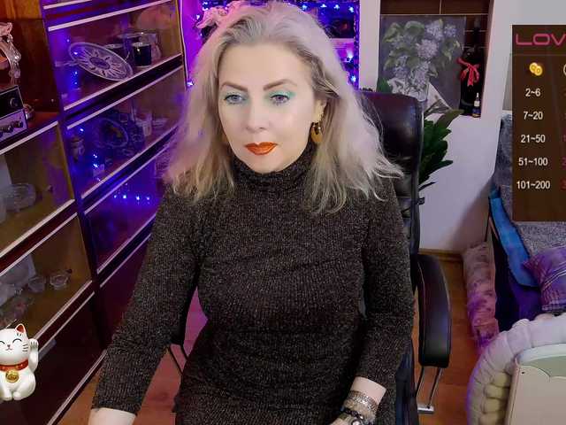 Delicecatmyau live cam profile