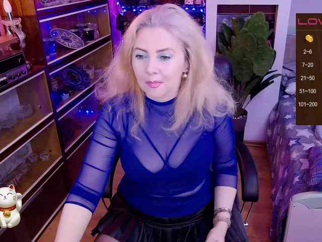 Delicecatmyau webcam