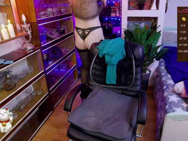 Delicecatmyau webcam