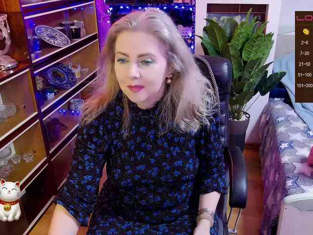 Delicecatmyau webcam