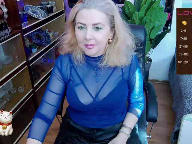 Delicecatmyau webcam